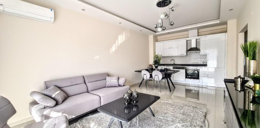 Квартира  2-х ком. в Аланье, Анталья, Турция №208959