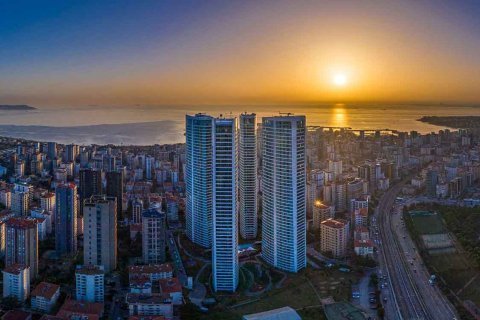 Продажа квартиры  в Стамбуле, Турция 4 комн., №190295 – фото 1