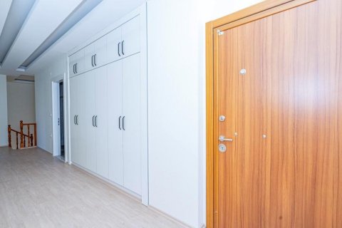 آپارتمان در  Alanya ، ترکیه 180 متر مربع.  شماره 209973 - 6