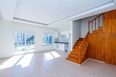 آپارتمان در  Alanya ، ترکیه 180 متر مربع.  شماره 209973 - 11