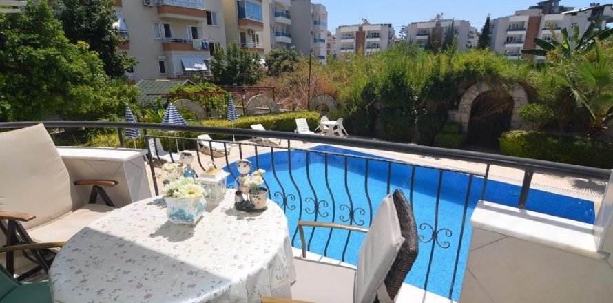 Apartment  in Oba, Antalya, Turkey No. 209102