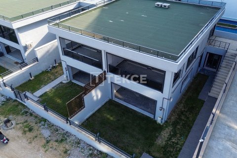 Продажа виллы  в Чинарджике, Ялове, Турция 3+1, 235м2, №45705 – фото 2