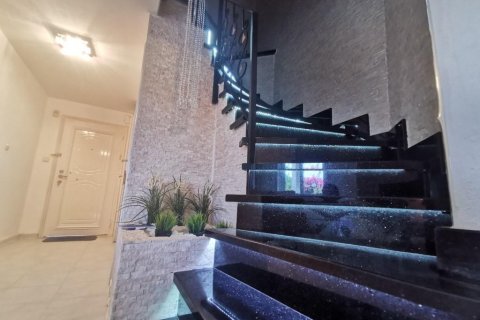 Продажа виллы  в Демирташе, Аланье, Анталье, Турция 5 комн., 145м2, №209665 – фото 15