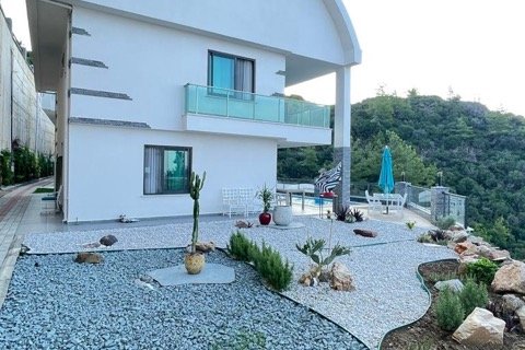 Продажа виллы  в Анталье, Турция 5+1, 330м2, №184936 – фото 3