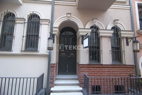 Продажа квартиры  в Стамбуле, Турция 3+1, 160м2, №44999 – фото 15