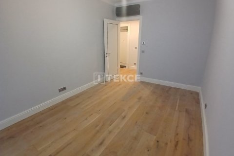 Продажа квартиры  в Стамбуле, Турция 3+1, 160м2, №44999 – фото 22