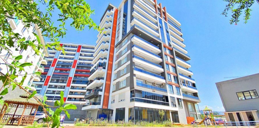 Квартира  4-х ком. в Махмутларе, Анталья, Турция №209049