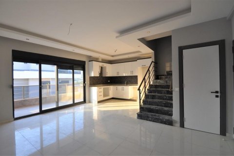 پنت هاس در  Alanya ، ترکیه 110 متر مربع.  شماره 209409 - 13
