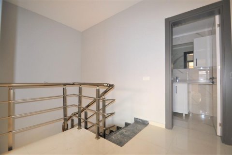 پنت هاس در  Alanya ، ترکیه 110 متر مربع.  شماره 209409 - 19