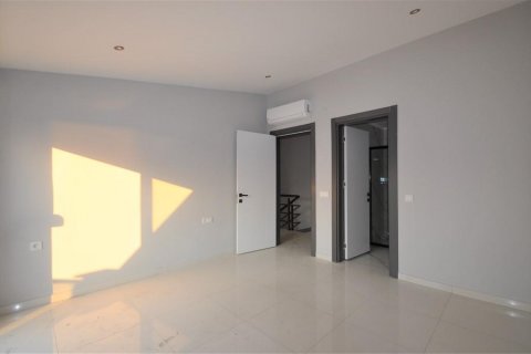 پنت هاس در  Alanya ، ترکیه 110 متر مربع.  شماره 209409 - 24