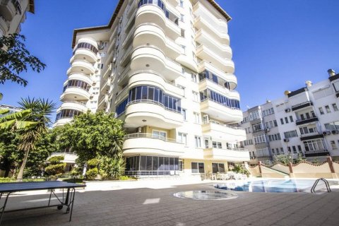 آپارتمان در  Alanya ، ترکیه 90 متر مربع.  شماره 207615 - 1