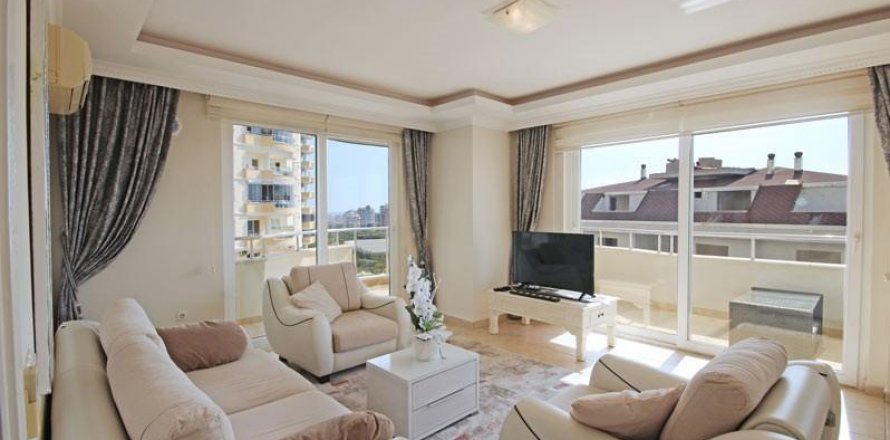 Квартира  3-х ком. в Махмутларе, Анталья, Турция №207616