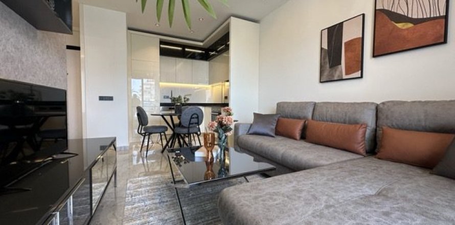 1+1 Apartment  in Antalya, Turkey No. 184928