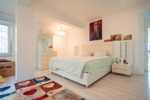 Продажа квартиры  в Аланье, Анталье, Турция 6 комн., 200м2, №209957 – фото 18