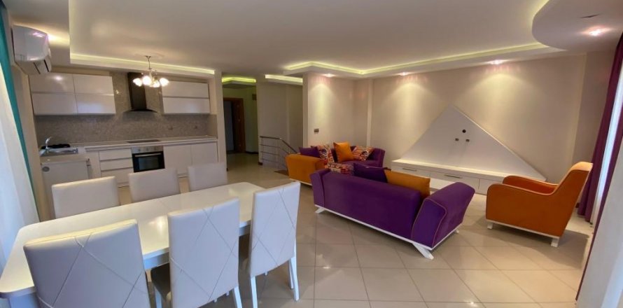 Leilighet  i Mahmutlar, Antalya, Tyrkia Nr. 207567