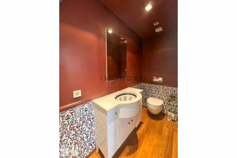 Apartment for sale  in Besiktas, Istanbul, Turkey, 1 bedroom, 110m2, No. 210143 – photo 11