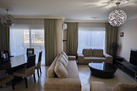 آپارتمان در  Alsancak ، ترکیه 130 متر مربع.  شماره 210770 - 10