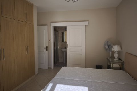 آپارتمان در  Alsancak ، ترکیه 130 متر مربع.  شماره 210770 - 27