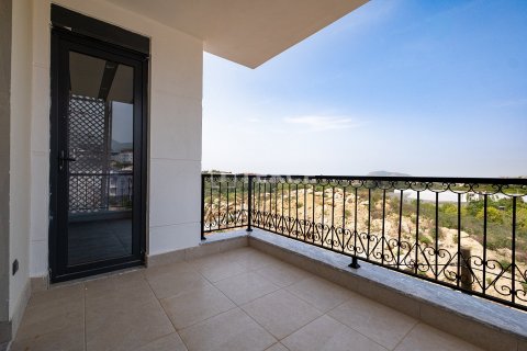 Apartment for sale  in Alanya, Antalya, Turkey, 5 bedrooms, 210m2, No. 184887 – photo 22