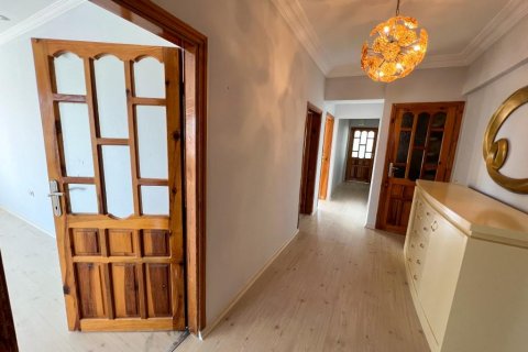 آپارتمان در  Cikcilli ، ترکیه 245 متر مربع.  شماره 207636 - 7