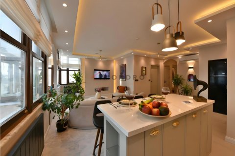 Продажа квартиры  в Бейоглу, Стамбуле, Турция 2+1, 110м2, №206962 – фото 3