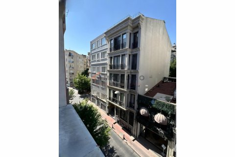 Продажа квартиры в Бейоглу, Стамбуле, Турция 2+1, 110м2, №206960 – фото 15
