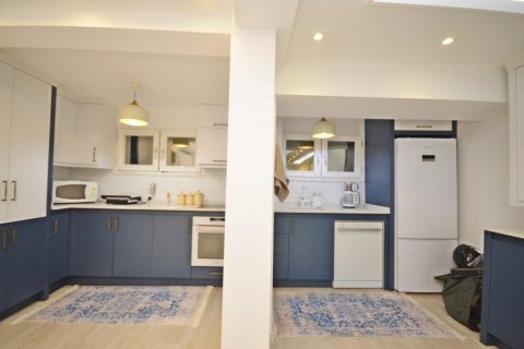 Продажа виллы  в Демирташе, Аланье, Анталье, Турция 4 комн., 200м2, №208203 – фото 11