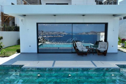 2+1 Villa in Bodrum, Mugla, Türkei Nr. 189840 - 1