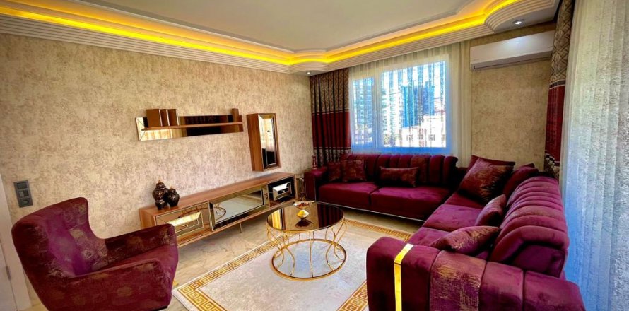 Квартира  3-х ком. в Махмутларе, Анталья, Турция №209120