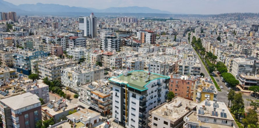 Apartment  in Muratpasa, Antalya, Turkey No. 194365