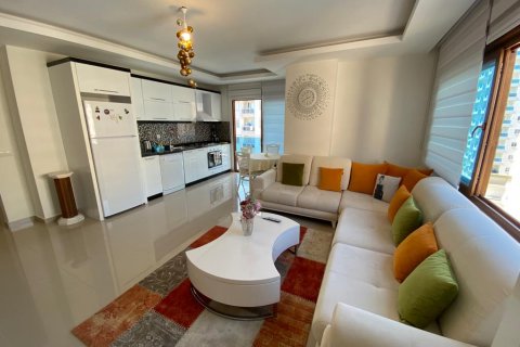 Lejlighed i Mahmutlar, Antalya, Tyrkiet Nr. 207918 - 1