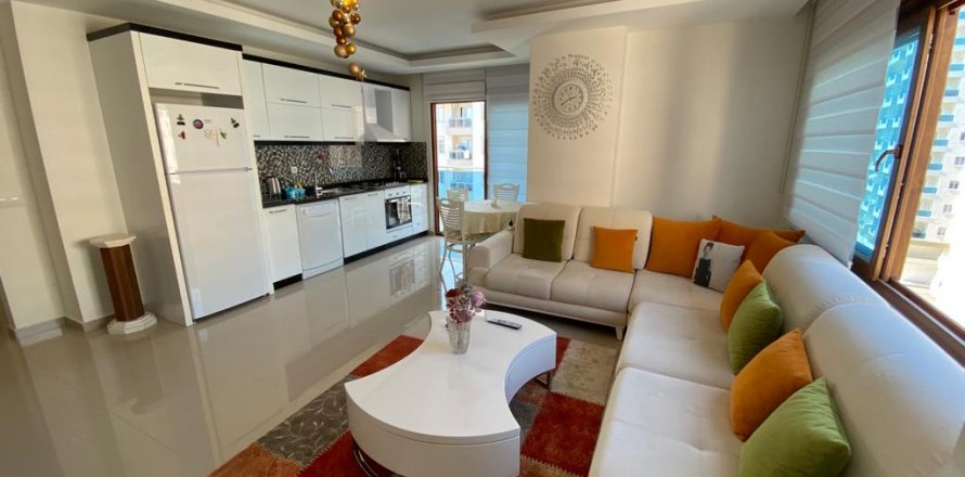 Lejlighed i Mahmutlar, Antalya, Tyrkiet Nr. 207918