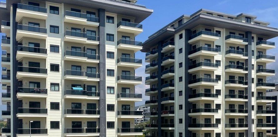 1+1 Lägenhet  i Mahmutlar, Antalya, Turkiet Nr. 67630