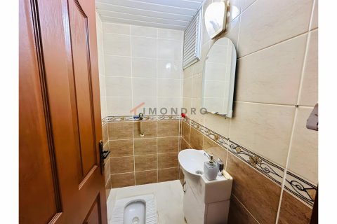 Продажа квартиры  в Анталье, Турция 3+1, 140м2, №206932 – фото 16