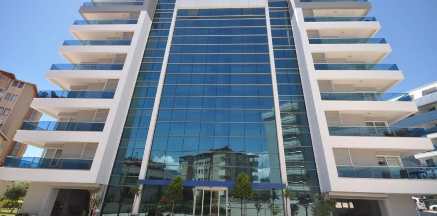 Apartment  in Tosmur, Alanya, Antalya, Turkey No. 208874