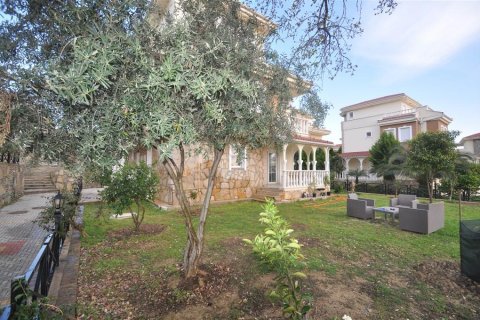 Villa for sale  in Avsallar, Antalya, Turkey, 300m2, No. 209387 – photo 14