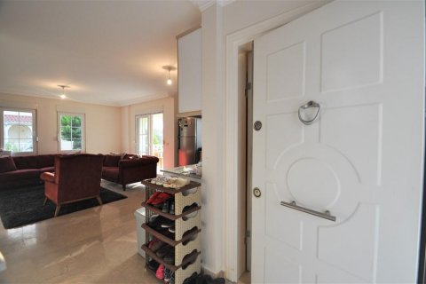 Villa for sale  in Avsallar, Antalya, Turkey, 300m2, No. 209387 – photo 19