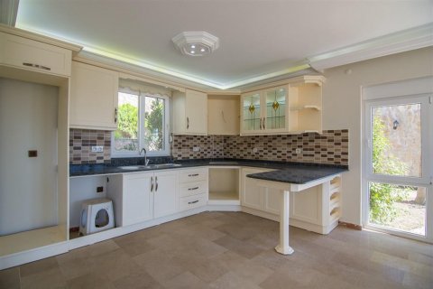 Продажа виллы  в Бекташе, Аланье, Анталье, Турция 4 комн., 230м2, №209388 – фото 10