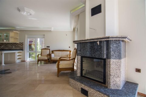 Продажа виллы  в Бекташе, Аланье, Анталье, Турция 4 комн., 230м2, №209388 – фото 14