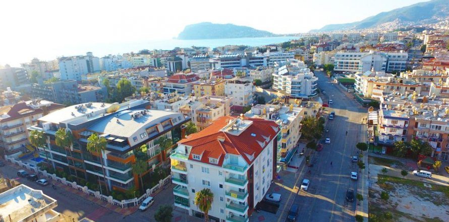 Apartment  in Oba, Antalya, Turkey No. 209389