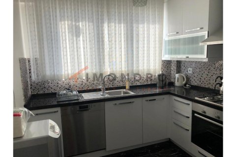 Продажа квартиры  в Бююкчекмедже, Стамбуле, Турция 3+1, 140м2, №190436 – фото 10