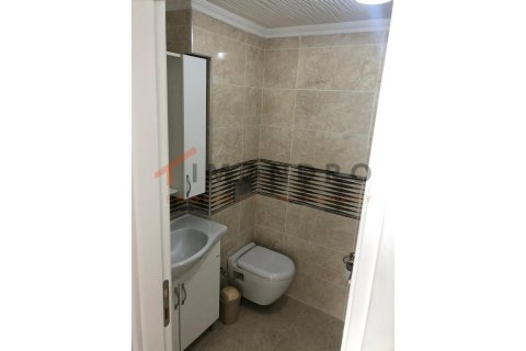 Продажа квартиры  в Бююкчекмедже, Стамбуле, Турция 3+1, 140м2, №190436 – фото 16