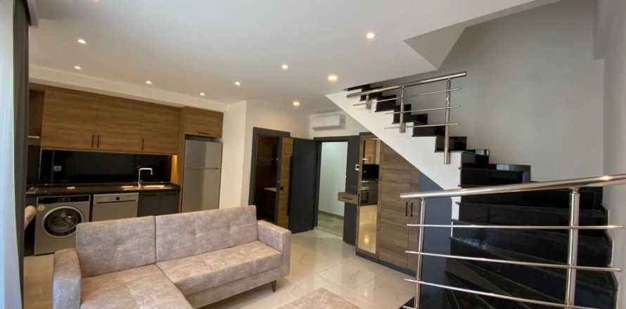 2+1 Apartment  in Alanya, Antalya, Turkey No. 210363