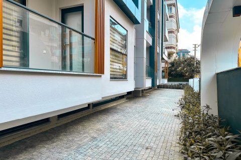 Продажа квартиры  в Аланье, Анталье, Турция 1+1, 55м2, №210364 – фото 16