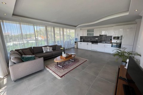 Продажа квартиры  в Джикджилли, Анталье, Турция 3 комн., 130м2, №207832 – фото 1