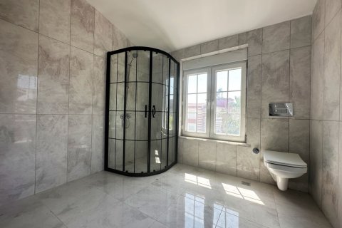 Продажа виллы  в Анталье, Турция 5 комн., 220м2, №207008 – фото 21