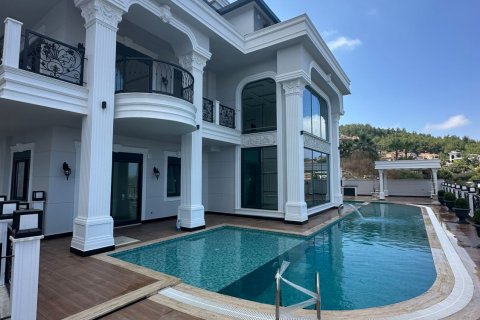 Продажа виллы  в Каргыджаке, Аланье, Анталье, Турция 7 комн., 625м2, №207007 – фото 1