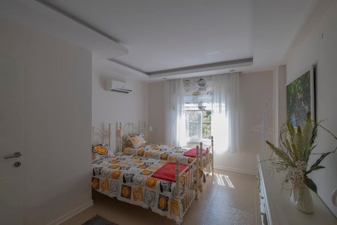 Продажа квартиры  в Аланье, Анталье, Турция 3 комн., 155м2, №207011 – фото 13