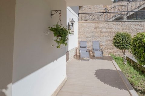 Продажа квартиры  в Аланье, Анталье, Турция 3 комн., 155м2, №207011 – фото 19