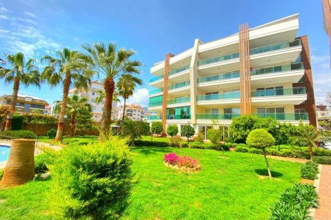 Продажа квартиры  в Оба, Анталье, Турция 5 комн., 250м2, №207607 – фото 1